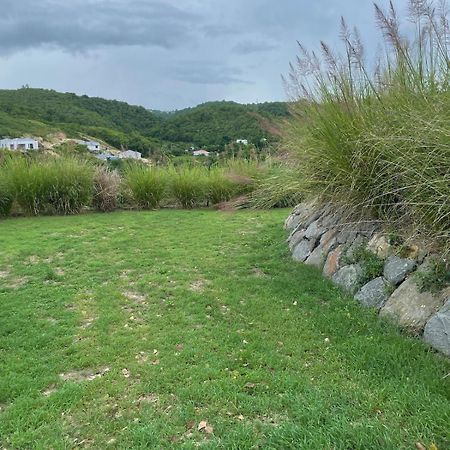 Villa Karib Hibiscus Le Gosier  Exteriör bild
